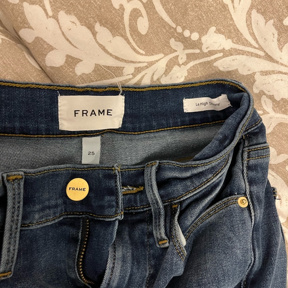 Brand NEW Frame Le High Skinny jeans
